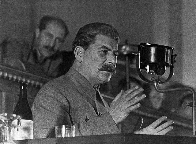 «За русский народ!»: о чем умолчал Сталин в своем победном тосте