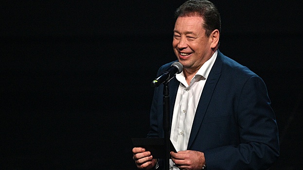 Тренер Слуцкий рассказал, сколько у него денег в России