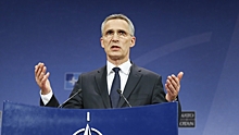 Столтенберг заявил о возможности начала переговоров с Македонией о вступлении в НАТО