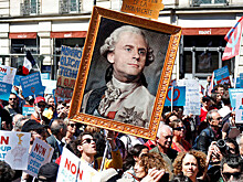 В Париже в шествии против Макрона участвуют 160 тысяч человек