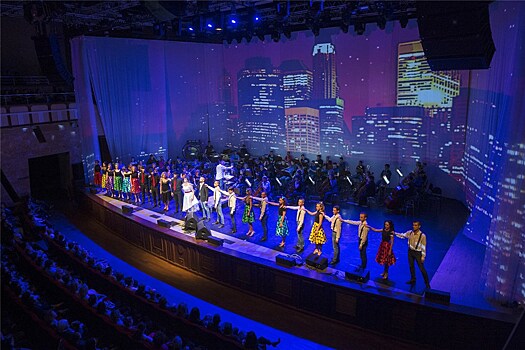 Есть повести печальные на свете: мюзикл "Вестсайдская история" в Омске