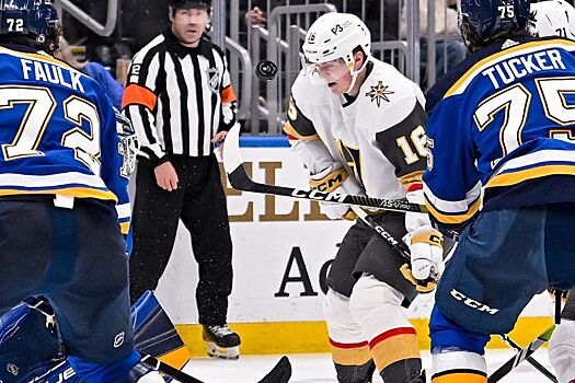 Нападающий «Вегаса» ответил на вопрос, есть ли различия между Россией и Америкой