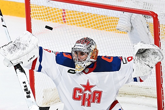 "Самое главное - выиграть Кубок Гагарина". Лучший вратарь сезона в КХЛ Никита Серебряков - об адаптации в СКА и задачах на сезон