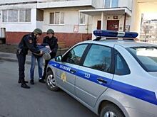 ОМОН произвел задержание посреди улицы в Барнауле