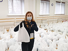 Певица Татьяна Котова оказала помощь волонтёрам и жителям Западного округа