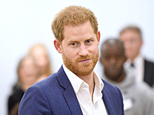 «Зовите меня Гарри»: принц вернулся в Британию и попросил называть его по имени