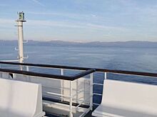 Паром Seabridge готовится к заходу в порт Сочи