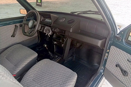 В России начались продажи ВАЗ-1111 "Ока" в состоянии "капсулы времени"