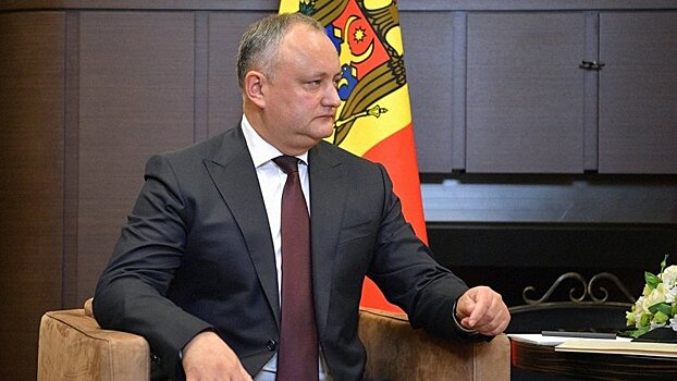 В Молдавии Канду призвал Додона утвердить принятые депутатами законы