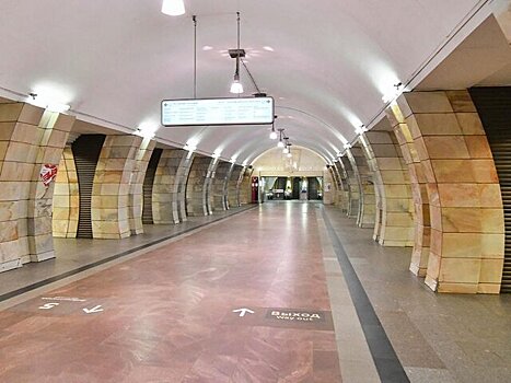 На серой линии метро нет движения поездов от "Серпуховской" до "Южной"
