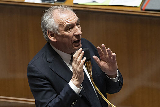 Премьер Франции предупредил, что политика Трампа ударит по&nbsp;самим США