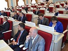 «Выйти из-под отчёта». Зачем менять Устав Архангельской области?