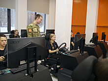 Новосибирский «Авангард» оснастили конструкторами дронов и навигационными тренажерами