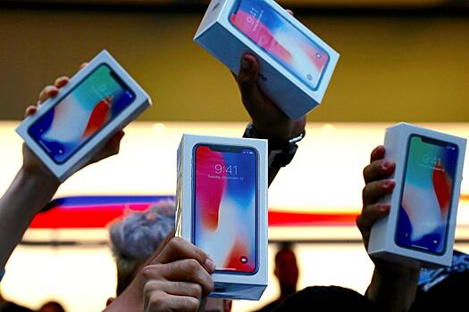 iPhone X в магазинах России почти полностью закончились за первые выходные
