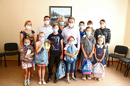 Валерий Лидин посетил многодетные семьи в Башмаково