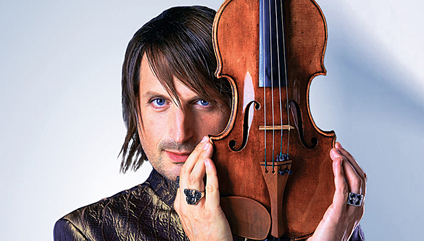 Эдвин Мартон покажет в Москве шоу "Stradivarius"