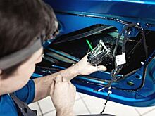 Доводчики дверей: Для чего их придумали?