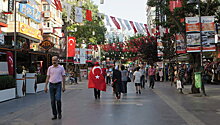 Ростуризм просит россиян в Турции избегать мест массового скопления людей