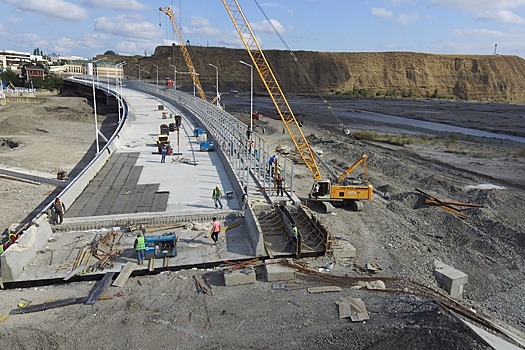 Мост через Самур на границе Азербайджана и России достроят в ноябре