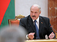 Лукашенко заявил, что не будет оказывать господдержку только "под обещания"