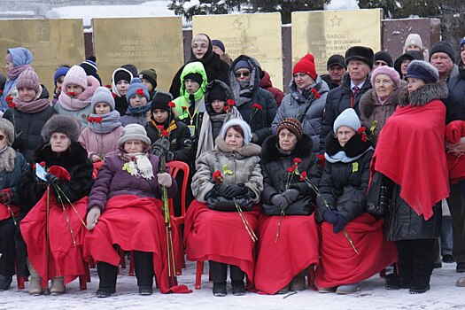 В Новосибирской области 173 блокадника получили по 50 тысяч рублей