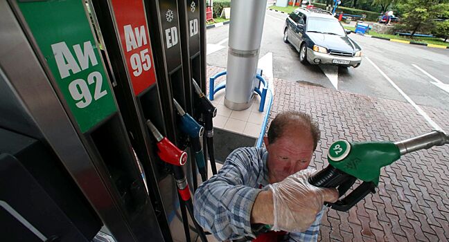 В Германии резко возросли цены на бензин