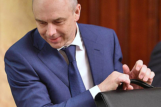 Ограничение покупок за наличные, переговоры Путина и Трампа и другие события дня