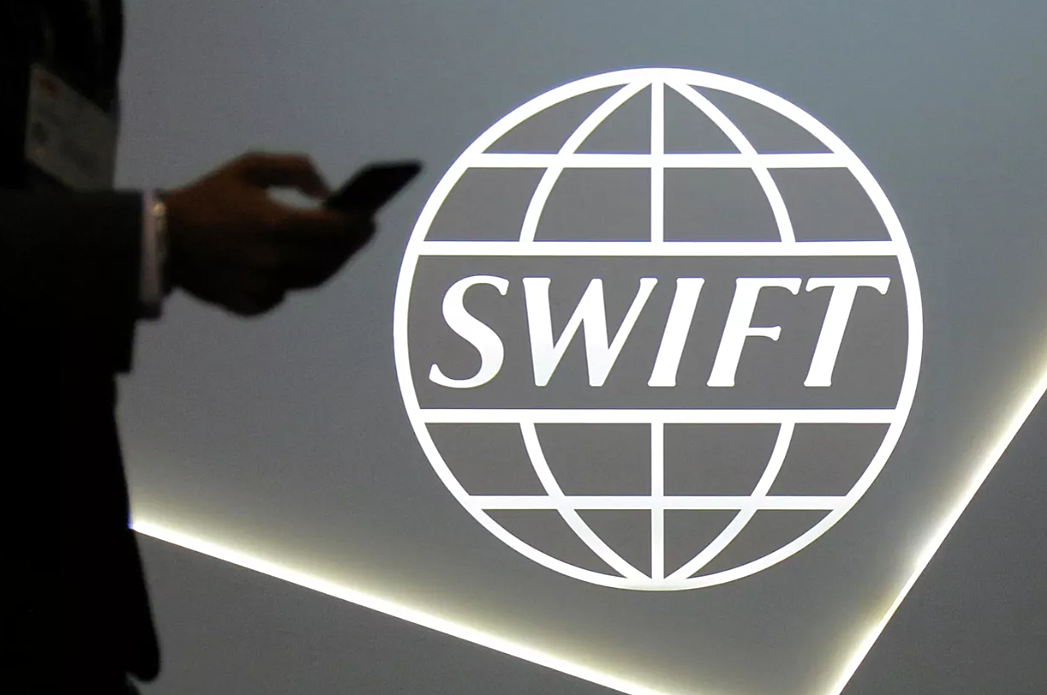В ЕС выступили за новые ограничения по SWIFT в отношении РФ