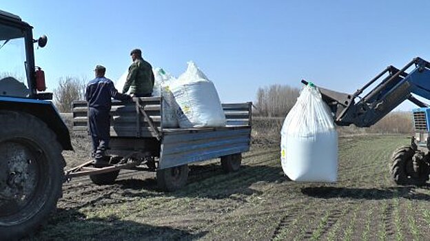 В Каменском районе приступили к весенним полевым работам