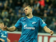 Объяснены проблемы с продлением контракта Дзюбы