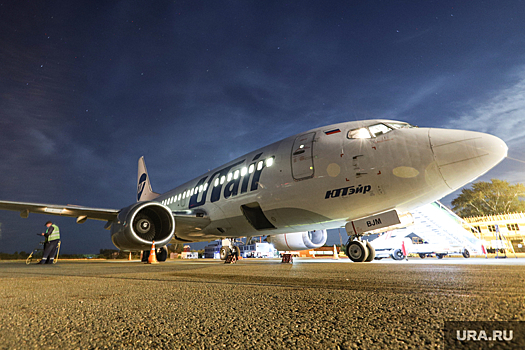 Самолет Utair совершил посадку на Ямале со второго раза из-за проблем с механизацией