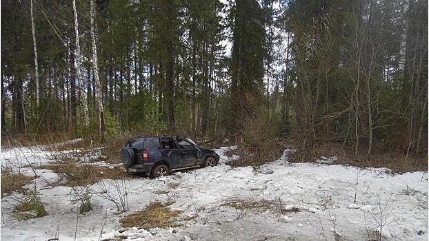 В Афанасьевском районе водитель «Нивы» перевернулся в кювет