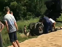 На трассе «Ростов-Волгодонск» опрокинулся грузовик с зерном