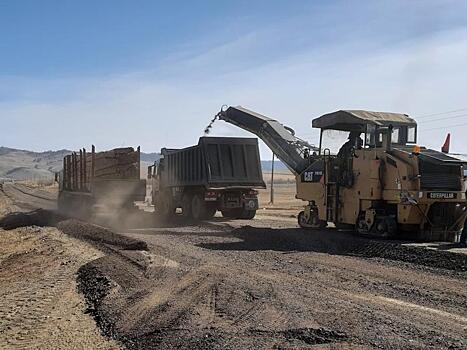Дорогу Баляга – Ямаровка начали ремонтировать в Забайкалье