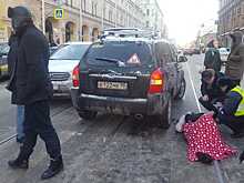 Hyundai сбил женщину на пешеходном переходе в Петербурге