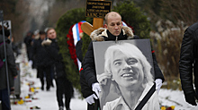 Прах Хворостовского похоронили на Новодевичьем кладбище