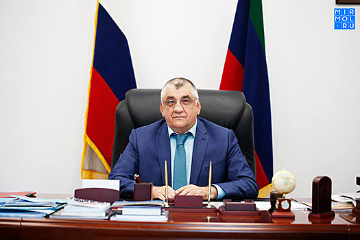 Руководитель Минспорта Дагестана поздравил чемпионов России по вольной борьбе