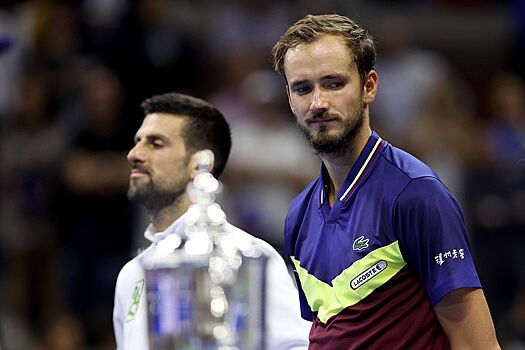 Australian Open — 2025: Новак Джокович и Даниил Медведев в первых кругах имели проблемы с молодыми соперниками, их время проходит
