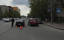 В центре Новосибирска «Хонда» сбила школьника на пешеходном переходе