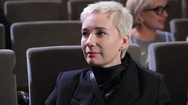 Актриса Чулпан Хаматова заявила, что ее звали обратно после отъезда из России