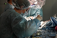 Российские врачи удалили 20-сантиметровую опухоль из груди 6-летнего ребенка