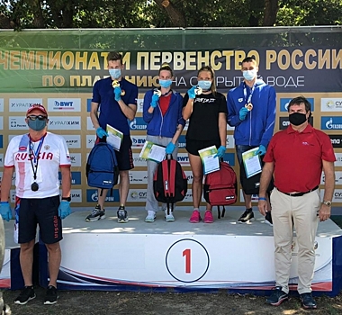 Волгоградские пловцы выиграли смешанную эстафету