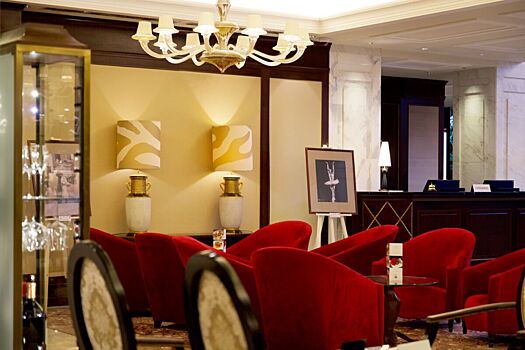 Выставка к 100-летнему юбилею Майи Плисецкой открылась в отеле “Балчуг Кемпински Москва”