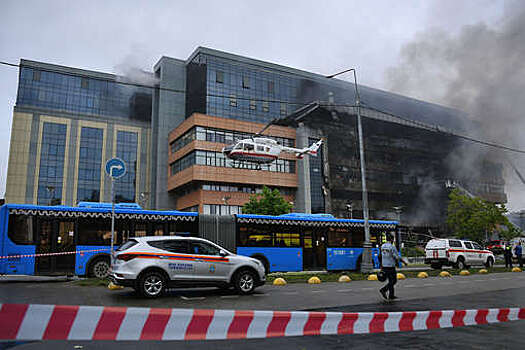 Собянин: пожар в бизнес-центре "Гранд Сетунь плаза" в Москве потушен