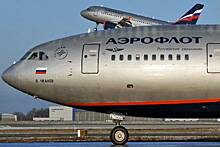 Самолет Москва-Сеул сел в Екатеринбурге из-за заболевшей девочки