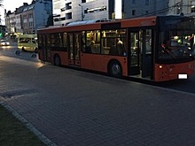 В аварии на Ленинском проспекте Калининграда пострадала 78-летняя пассажирка автобуса