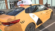 Машина облившего себя бензином водителя осталась на парковке у офиса «Яндекс.Такси»