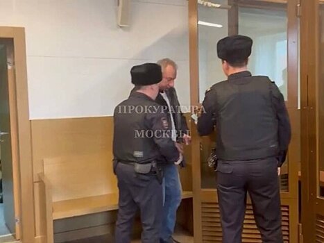 Руководитель турфирмы осужден на 5 лет после выселения детей из турецкого отеля