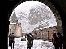 Эксперты объяснили, смогут ли туристы отдохнуть в Армении и Азербайджане 