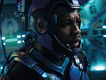 А вместо сердца — пламенный мотор: роботы снова дерутся в фильме "Тихоокеанский рубеж 2"